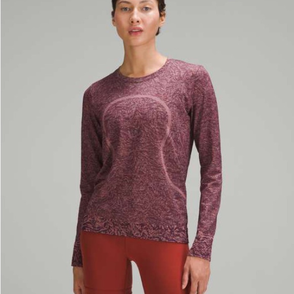 Lululemon Relaxed Long Sleeve Switfly Tech, size 16